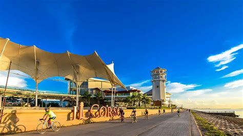 10 Best Malls in Cebu to Shop, Dine, or Simply Unwind.